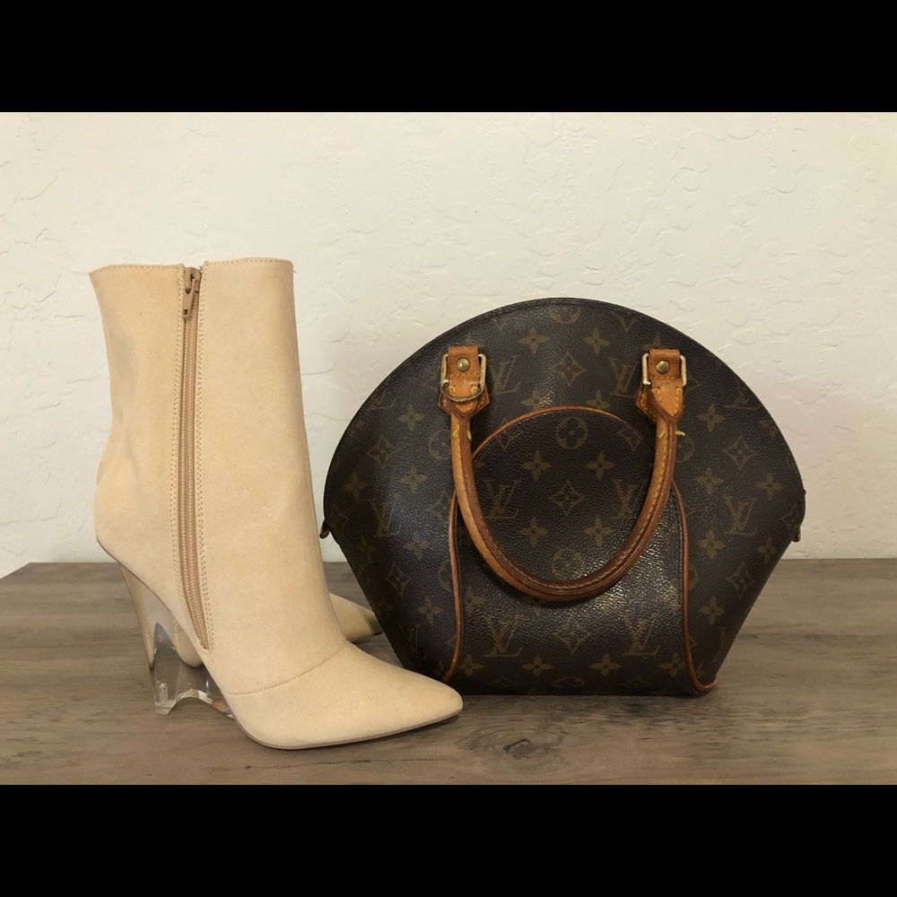 LV Ellipse bag! Still in good condition.